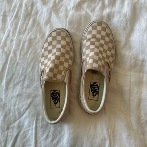 Tan Checker Vanks